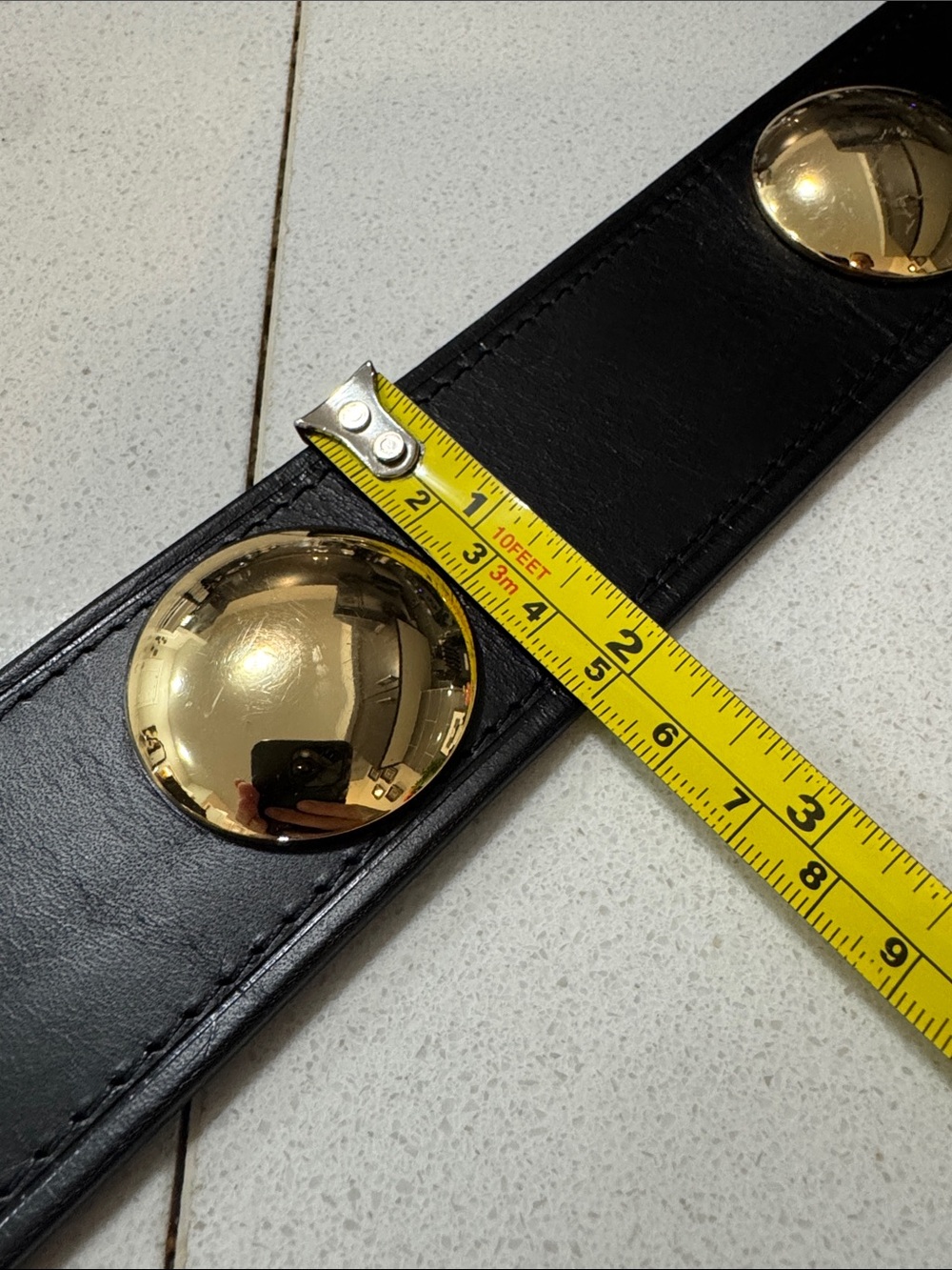 Vintage black leather belt with brass buckle & gold circles- small (as is scuff) - Picture 9 of 16